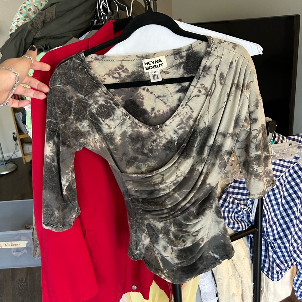 Heyne bogut drapey tie die blouse S/M